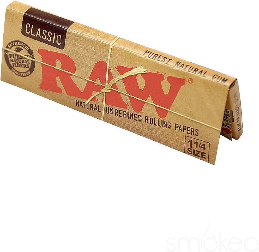 Rolling papers and smoking supplies at Everett Vape and Smoke
